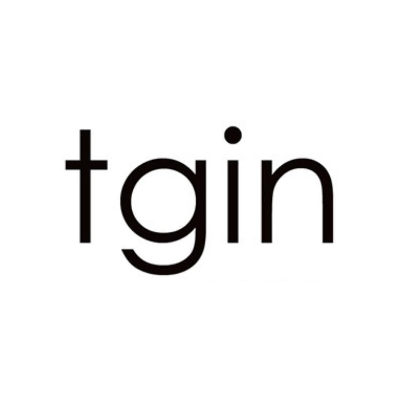 Créée par Chris-Tia Donaldson, la marque TGIN reflète sa passion pour la beauté et le bien-être. Idéale pour le soin des cheveux ondulés, bouclés ou crépus.