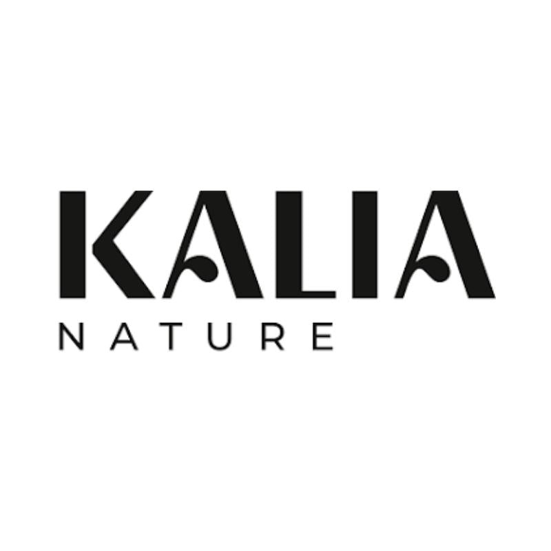 Créée par Sandrine SOPHIE, française d'origine antillaise, Kalia Nature fabrique des soins capillaires exceptionnels. Une composition efficace et naturelle !