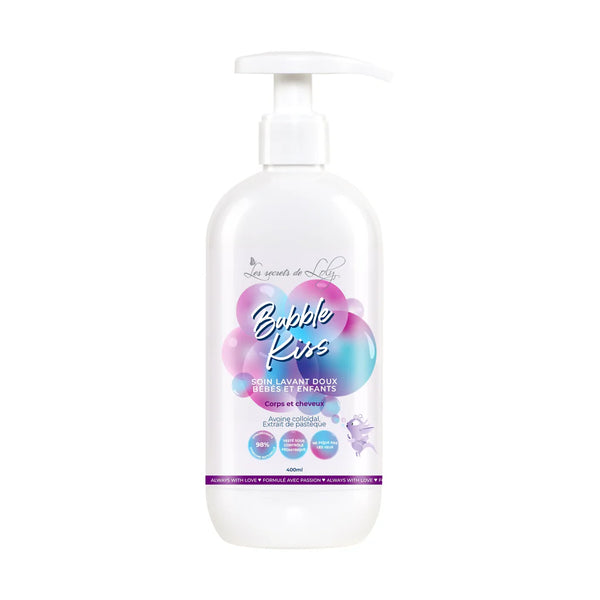 Soin lavant doux 2-en-1 corps & cheveux dès 6 mois. Sans parfum ni huiles essentielles. Nettoie sans irriter, hydrate en douceur. Testé pédiatriquement.