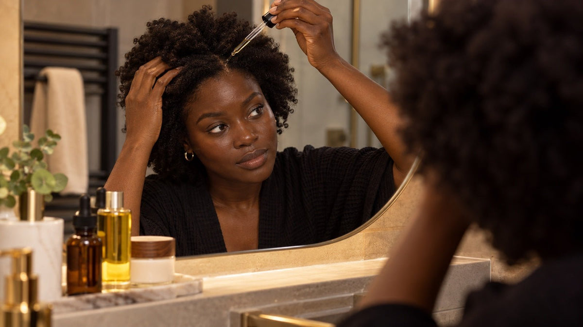 Huile sur le cuir chevelu : bonne idée ou mauvaise habitude ? Ce que dit la science - Colorful Black