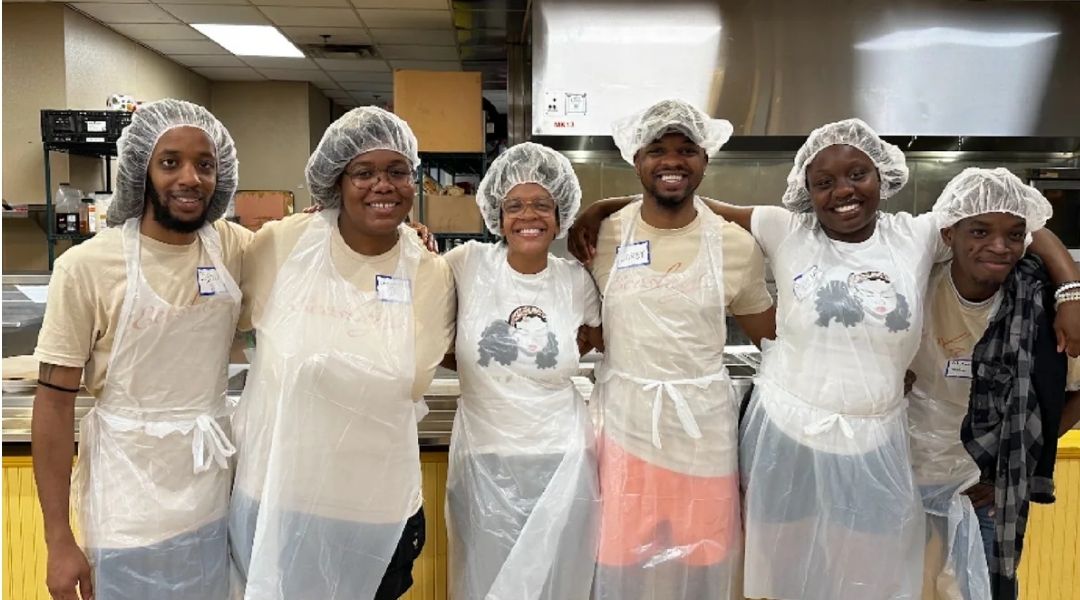 Ecoslay est une marque américaine spécialisée dans les soins pour cheveux bouclés, frisés et crépus, reconnue pour l’efficacité et la qualité de ses formules.