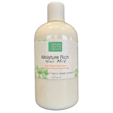 Riche tout en restant très hydratant le Moisture Rich Hair Milk est idéal pour vos cheveux bouclés. Vous allez fondre pour sa texture crémeuse et son efficacité.