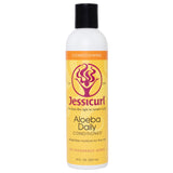 Aloeba Daily Conditioner de Jessicurl est un traitement hydratant pour rendre vos cheveux plus doux et plus faciles à coiffer. Soin quotidien idéal pour cheveux fins