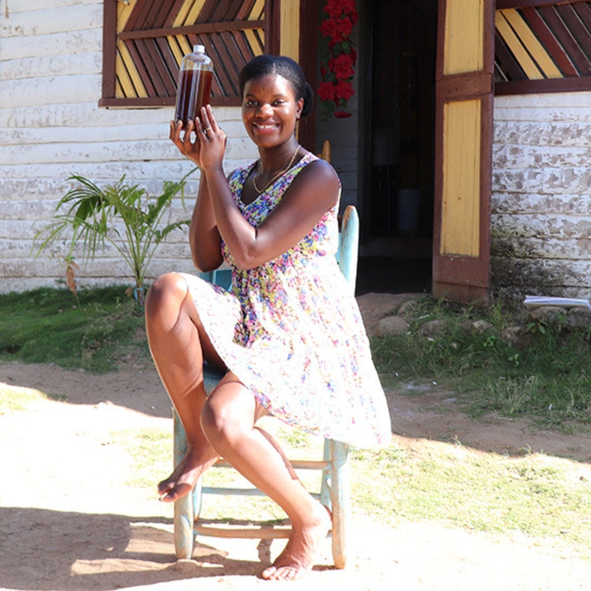 EvasHair - Lwil Maskriti - Huile de Ricin Noir d'Haïti (multi - usage) - Colorful Black