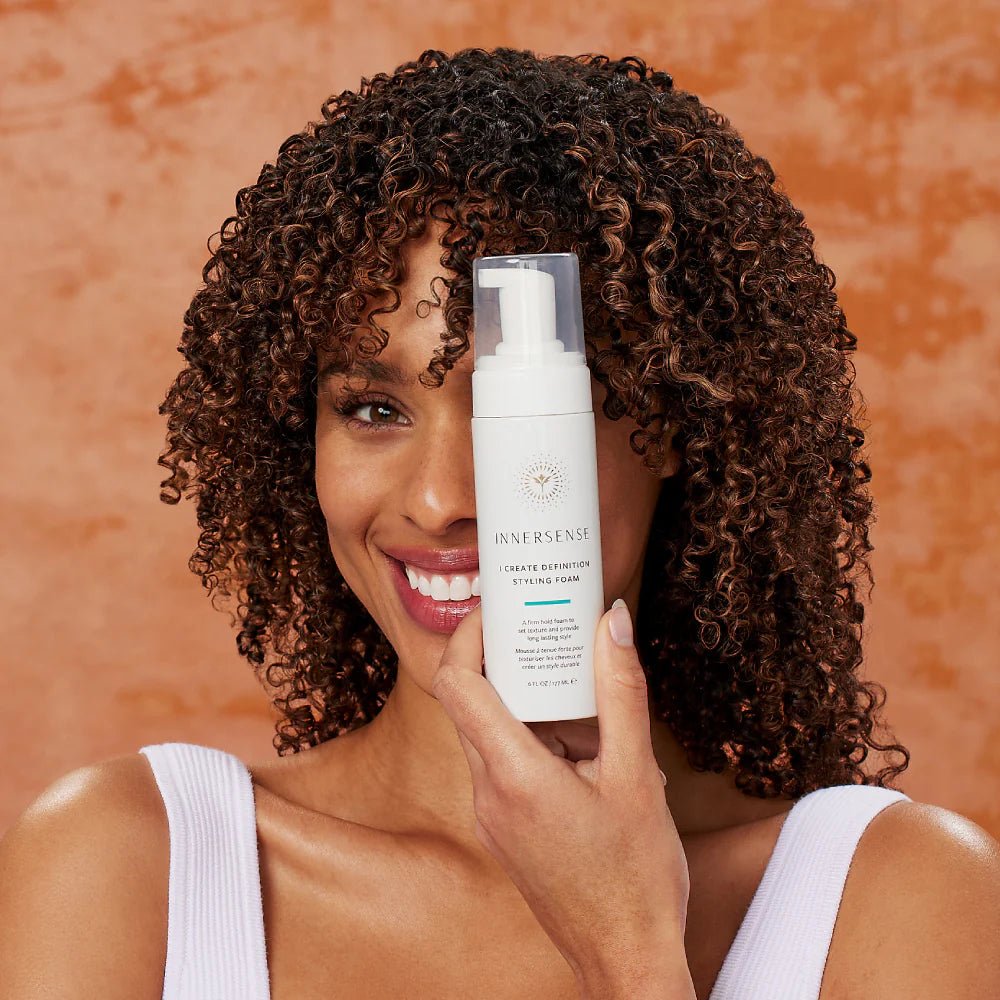 Innersense • I Create DEFINITION (mousse à fixation forte) - Colorful Black