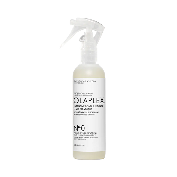 Olaplex n°0 agit en synergie avec le célèbre Olaplex nº3 Hair Perfector, amplifiant son efficacité pour des cheveux visiblement plus forts, réparés et protégés.
