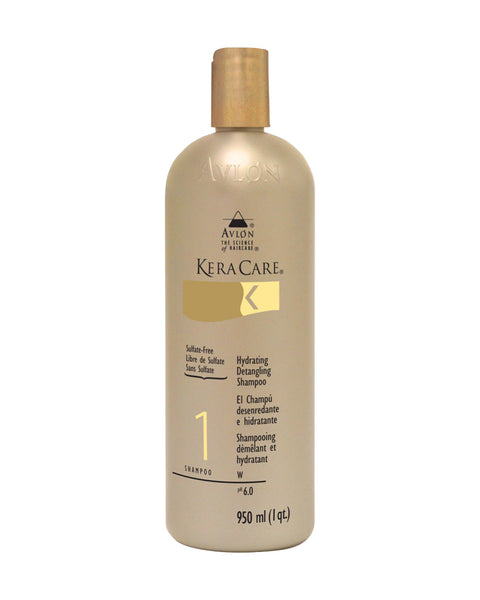 L'Hydrating Detangling Shampoo de Keracare facilite le démêlage tout en hydratant vos cheveux, il répare aussi les effets indésirables de votre fibre capillaire.