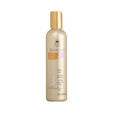 La Setting Lotion de Keracare offre une efficacité pour une mise en plis naturelle et durable en hydratant votre chevelure et cuir chevelu et en apportant du volume.