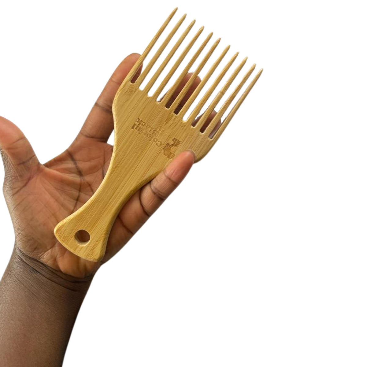 Indispensable pour démêler les cheveux courts et pour créer du volume aux racines. Pour la coiffure afro ou pour la définition de boucles sur cheveux bouclés.