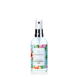 Le Coconut Mint Scalp Refresh Mist de Flora & Curl apaise votre cuir chevelu en un seul psiiit. Elle sera idéale pour les cuirs chevelus secs, squameux ou irrités.Le Coconut Mint Scalp Refresh Mist de Flora & Curl apaise votre cuir chevelu en un seul psiiit. Elle sera idéale pour les cuirs chevelus secs, squameux ou irrités.