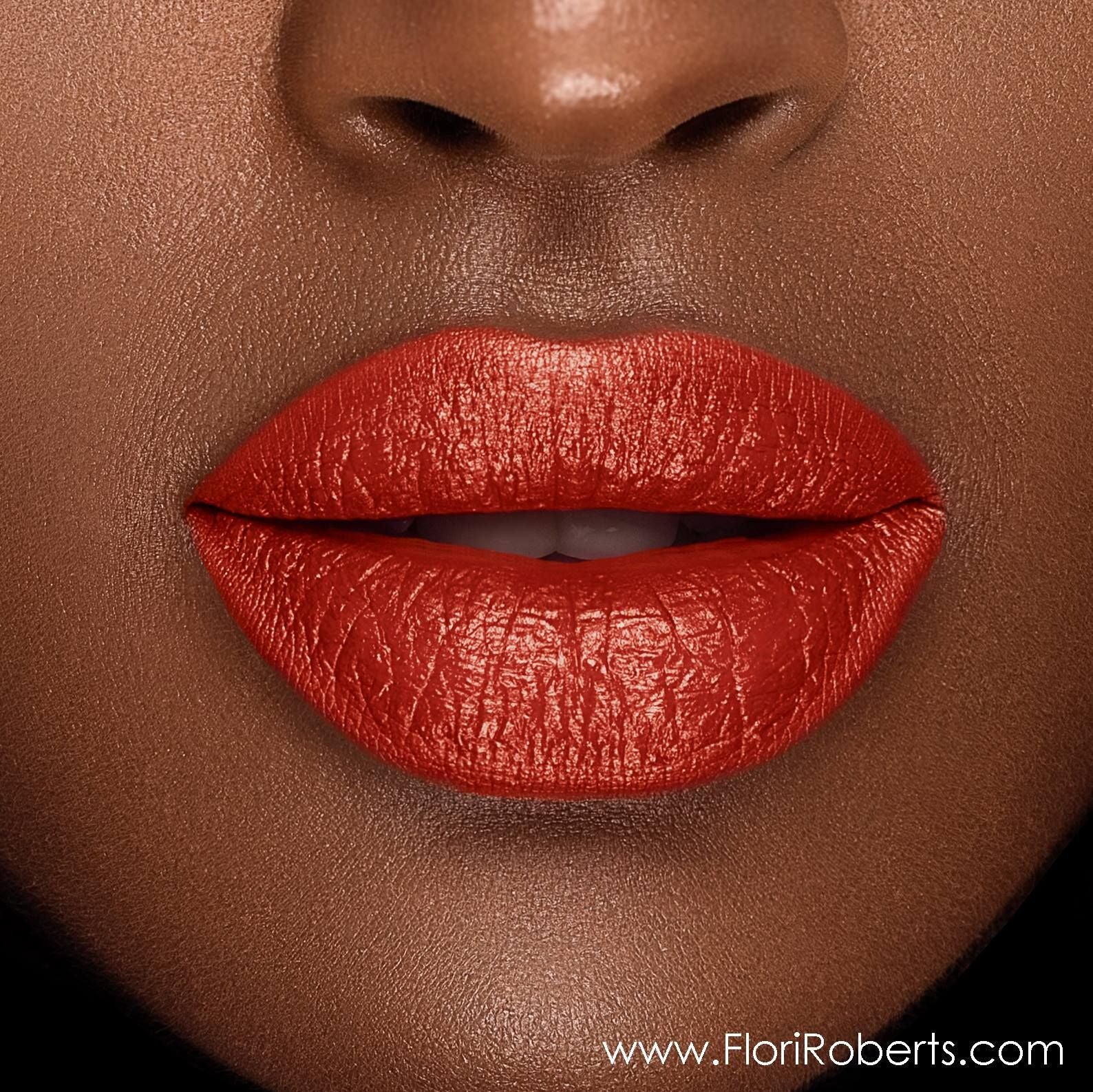Flori Roberts - Lipstick - Luxury Demi-Matte