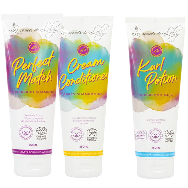 Pack de la gamme Weightless Program des Secrets de Loly, pour laver, hydrater et activer les boucles des cheveux fins / à la recherche de soins hydratants et légers.