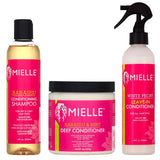 Le combo parfait hydratant et protéiné de la gamme Essentials de Mielle Organics pour cheveux naturels ou traités chimiquement. Hydrate et répare la fibre capillaire
