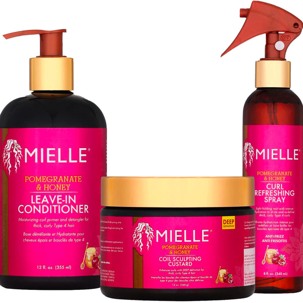 Vos cheveux répondent favorablement à l'eau ? Vous recherchez une définition de boucles longue tenue ? Découvrez notre pack Pomegrenate & Honey de Mielle Organics.