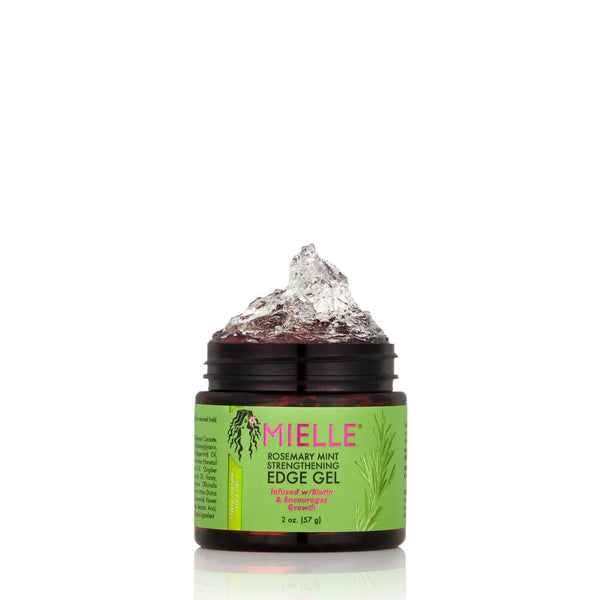 Pour des baby hair somptueux, optez pour le Strengthening Edge Gel de Mielle Organics. Ce gel fortifiant offre une longue tenue et nourrit vos cheveux.