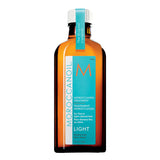 Avec ce soin original Moroccanoil, les cheveux les plus fins profitent d'une efficacité exceptionnelle sans alourdir. En quelques gouttes, vos cheveux sont réparés !
