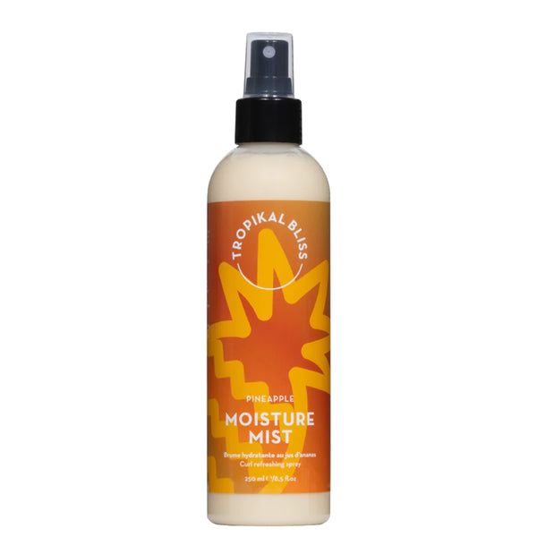 Le spray Tropikalbliss réhydrate les boucles, adoucit et démêle en un seul geste ! Léger, il n’alourdit pas les boucles et préserve le volume de vos cheveux.